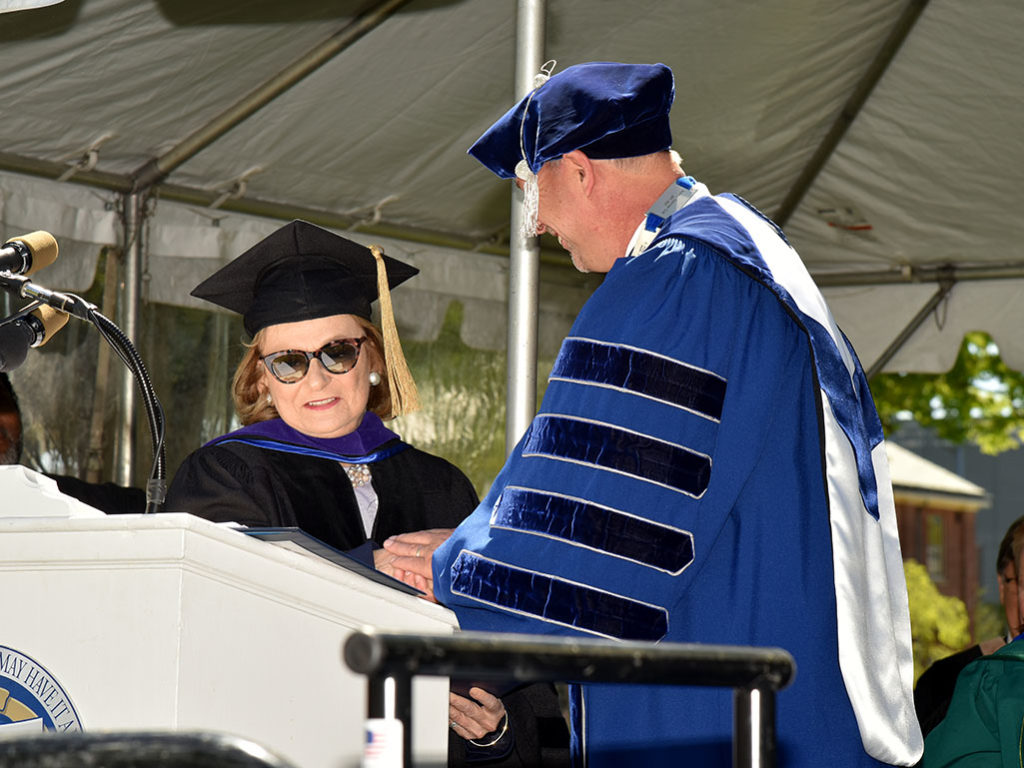 Bonnie G. Wittner ’69 an dDennis Hanno